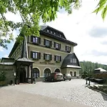 普拉哈酒店 酒店 Špindlerŭv Mlýn