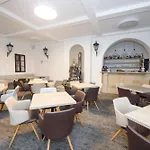 普拉哈酒店 4* Špindlerŭv Mlýn