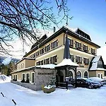 普拉哈酒店 酒店 Špindlerŭv Mlýn