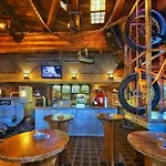 普拉哈酒店 酒店 Špindlerŭv Mlýn