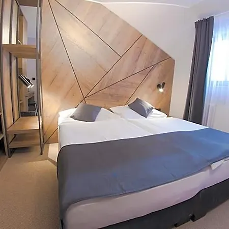 Praha 4* Špindlerŭv Mlýn