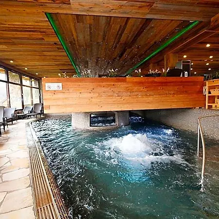 Praha Hotel