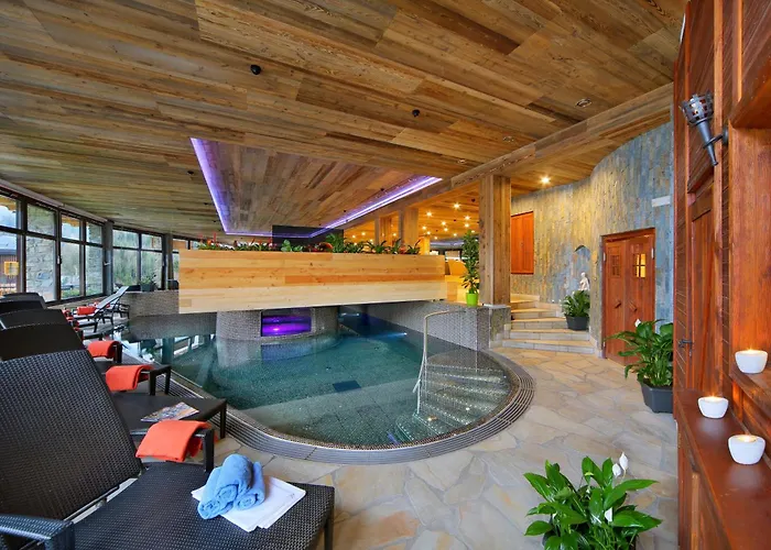Praha Hotel 4*